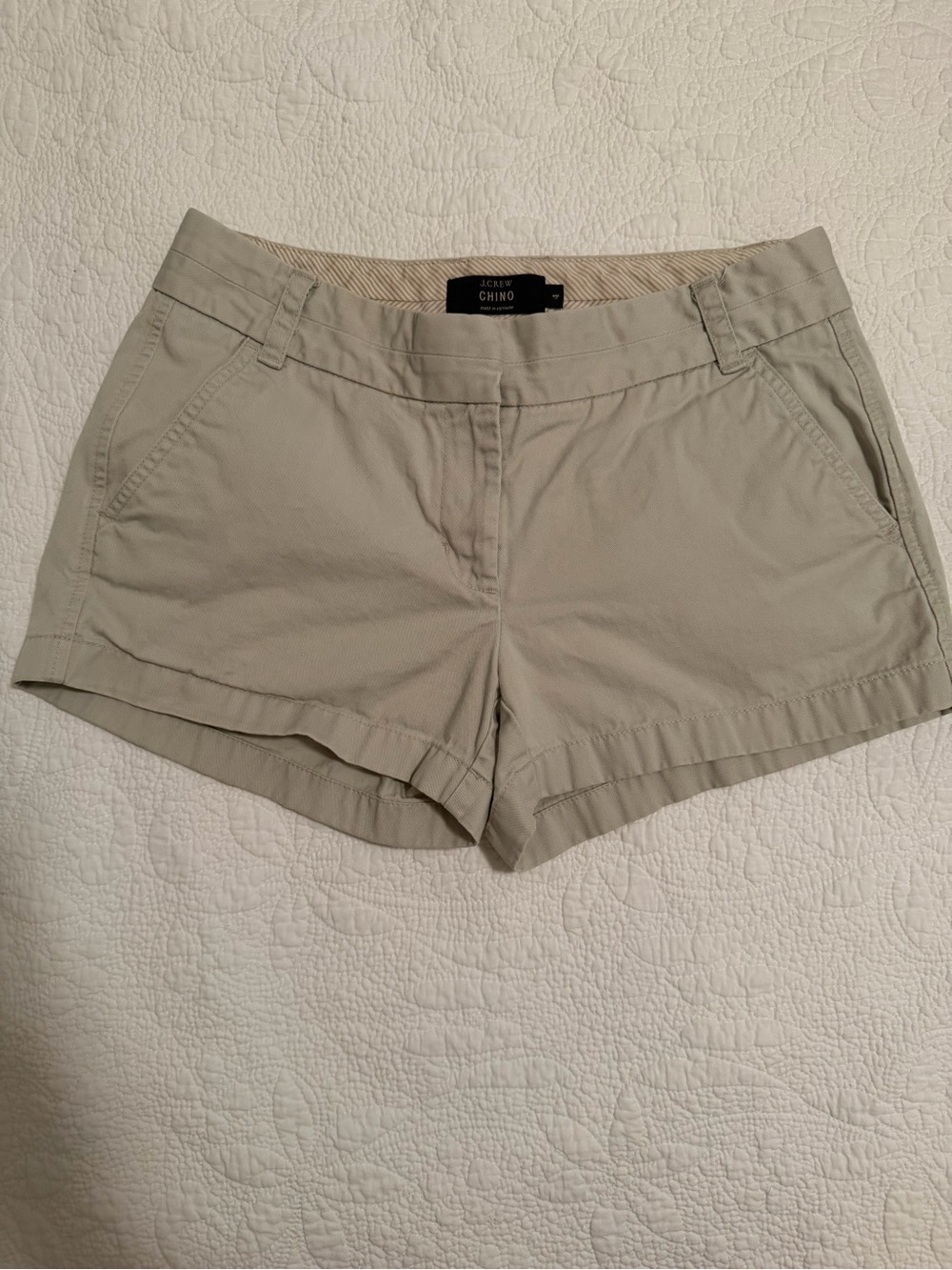 J. Crew Chino Shorts in Light Khaki (stone)